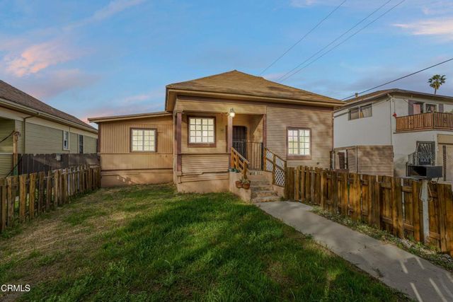 425 W 1st Street, Oxnard