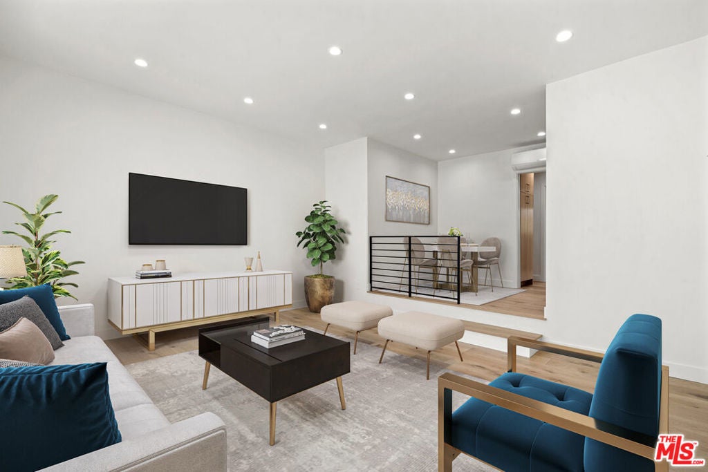 Photo of Listing #26650751