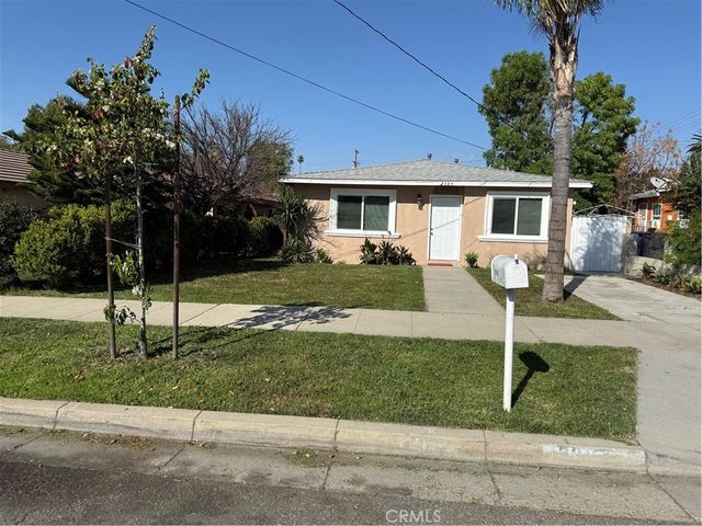 2315 11th Street, Riverside
