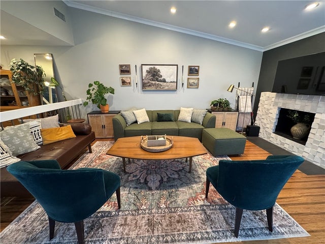 10141 Valley Circle Boulevard # 4, Chatsworth