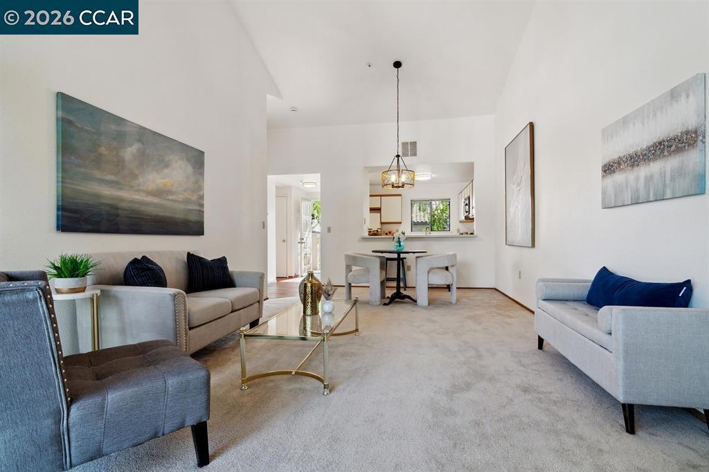 Photo of Listing #41123793