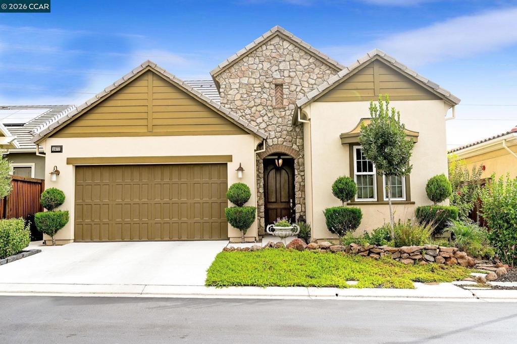 Photo of Listing #41123803