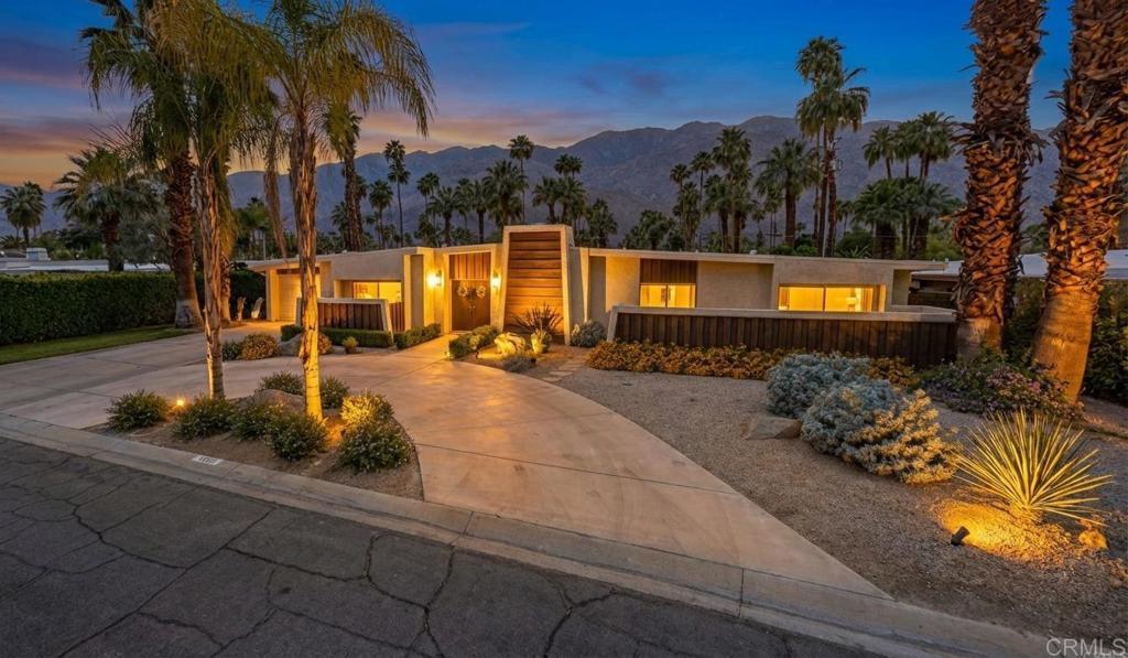 1455 S Calle De Maria, Palm Springs