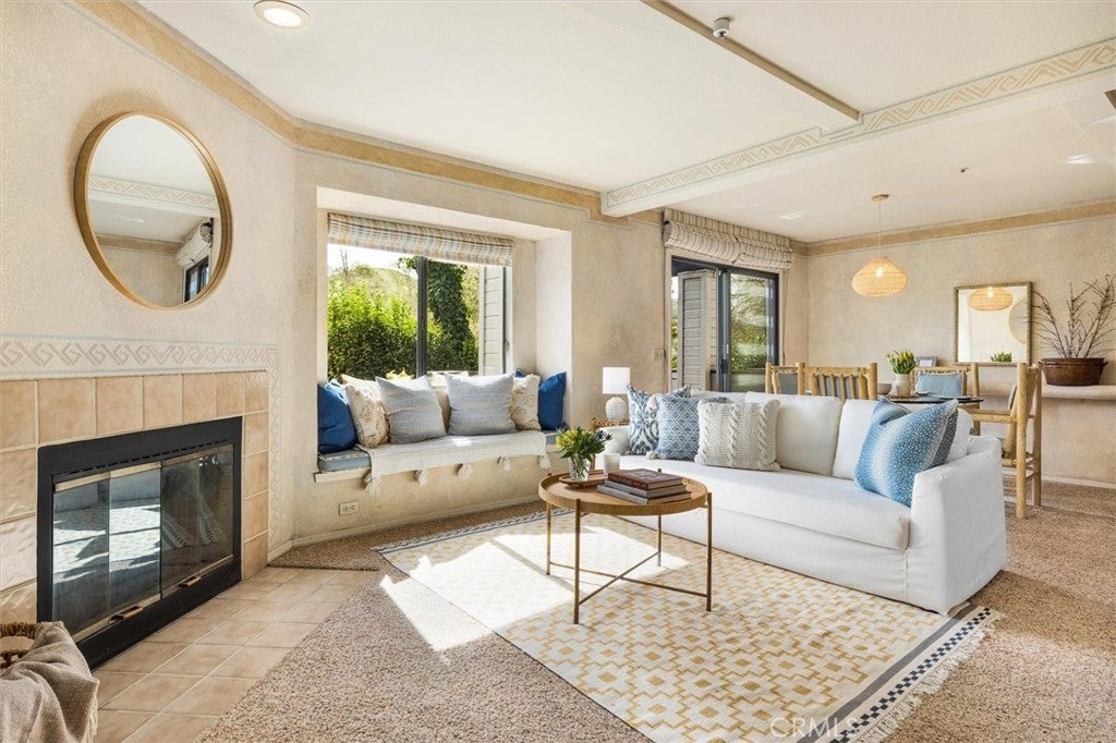 2221 King Court 12, San Luis Obispo