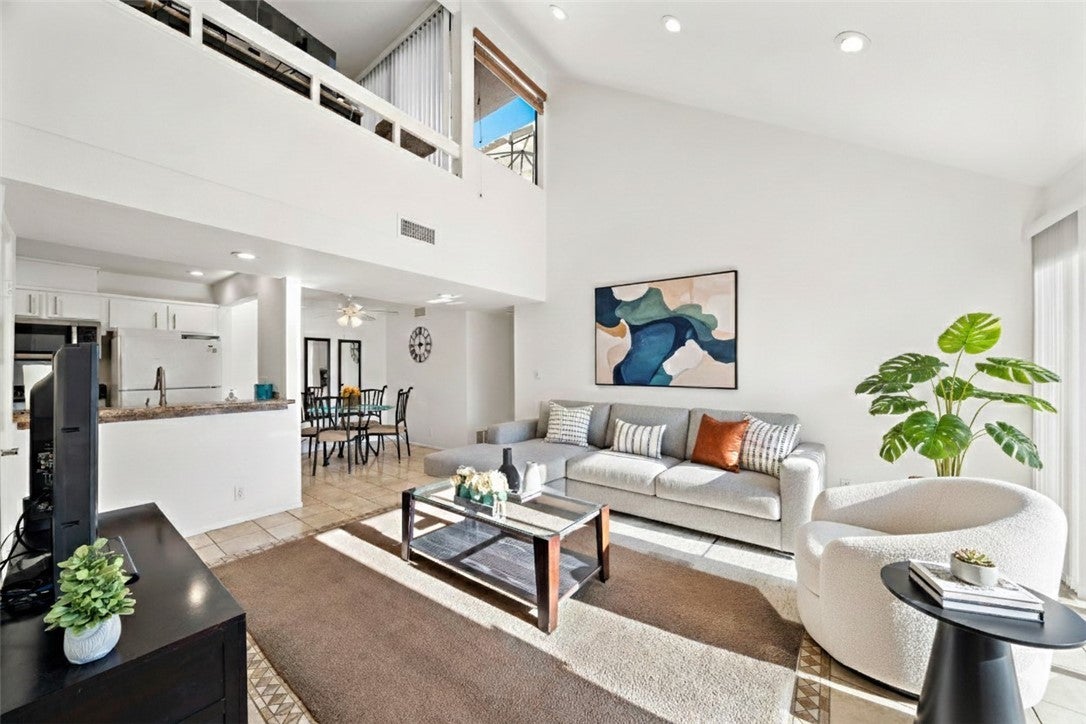 Photo of Listing #PW26031665