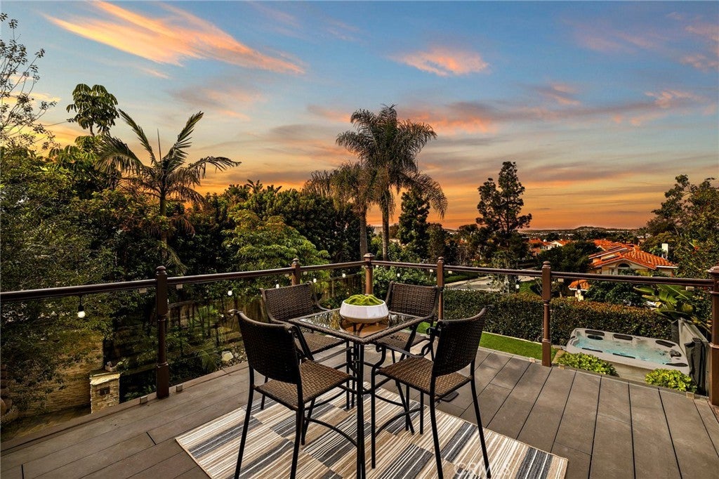 Photo of Listing #OC26020299