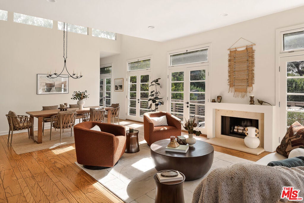 Photo of Listing #26638841