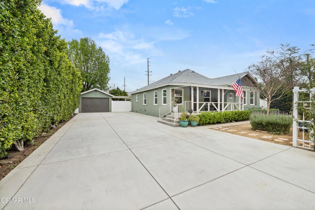 Photo of Listing #226000675