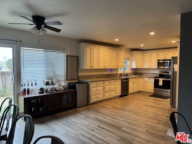 1570 S Santa Fe Avenue, Vista