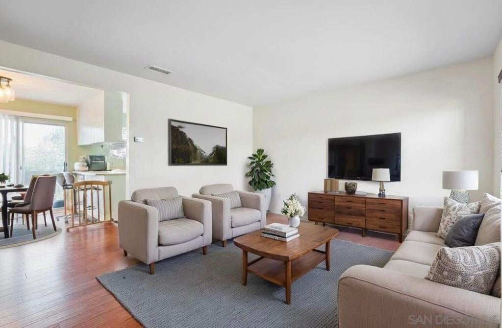 Photo of Listing #260003472SD