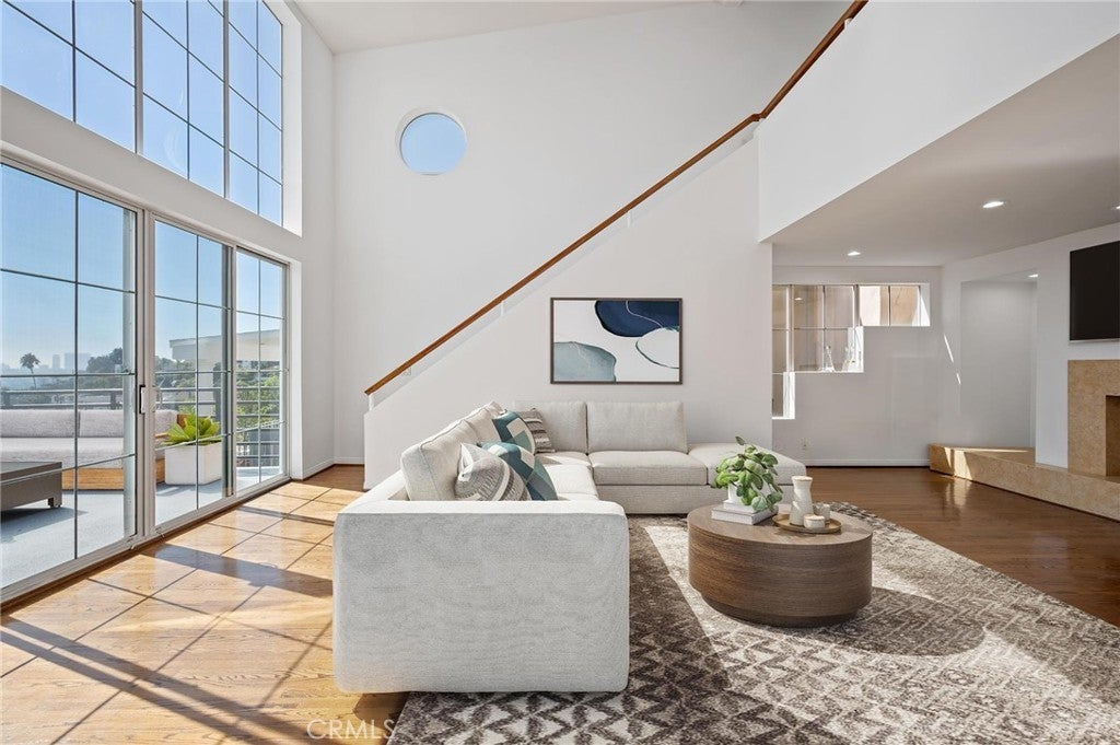 Photo of Listing #SR26031067