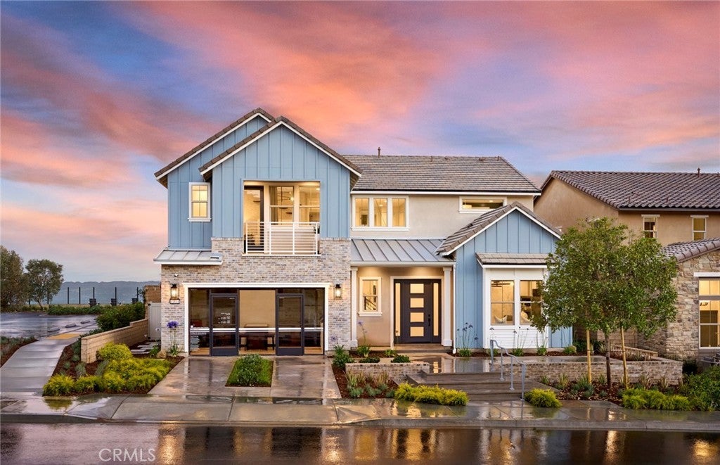 Photo of Listing #IV26032725