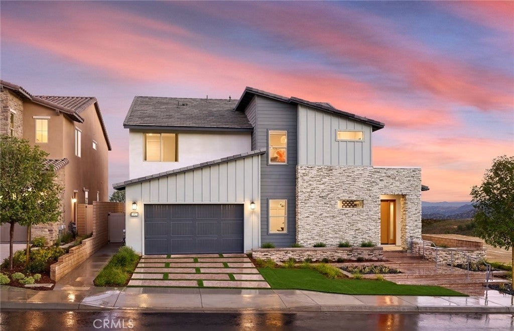 Photo of Listing #IV26032758