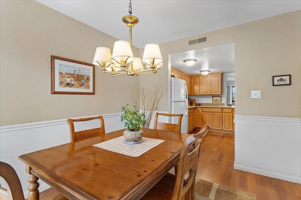 19100 Crest Avenue 15, Castro Valley