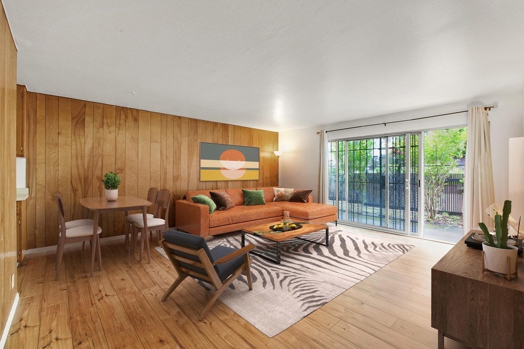 Photo of Listing #41123895