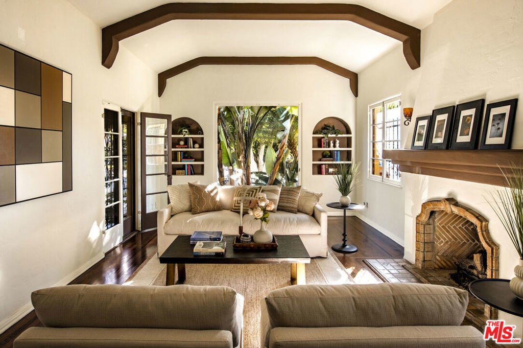 Photo of Listing #26647125