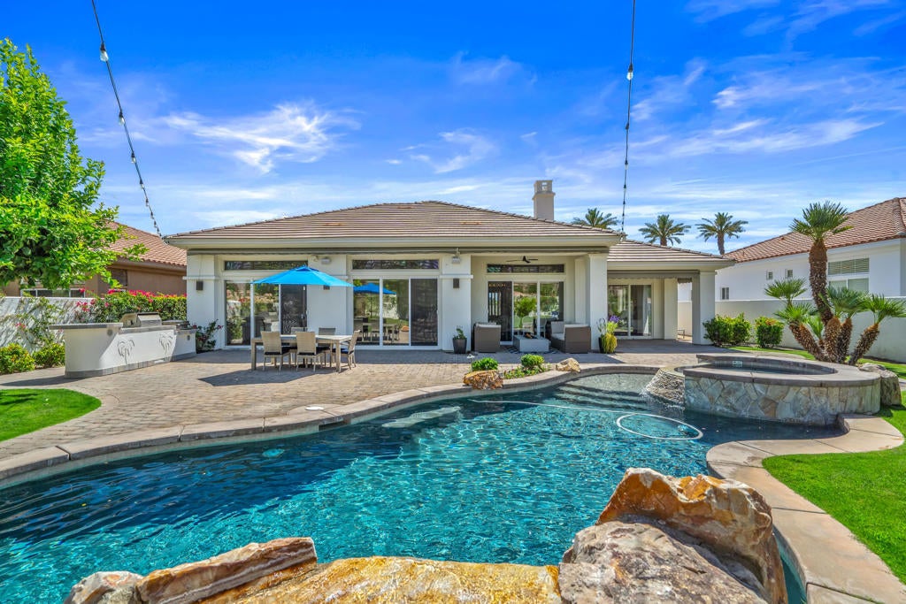 Photo of Listing #219143145DA