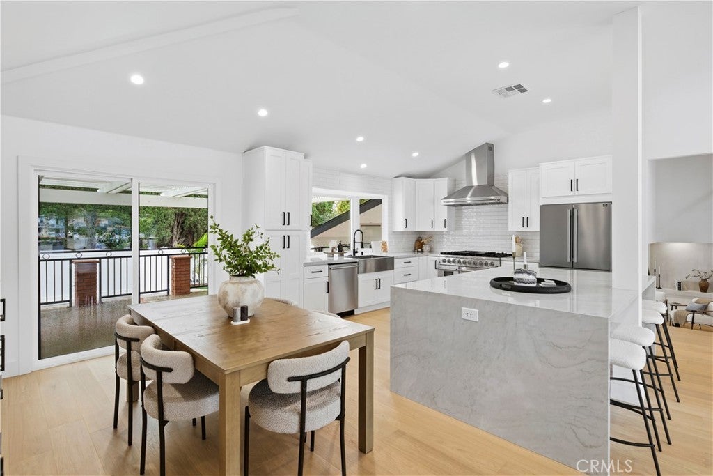 1943 Pelican Place, Costa Mesa