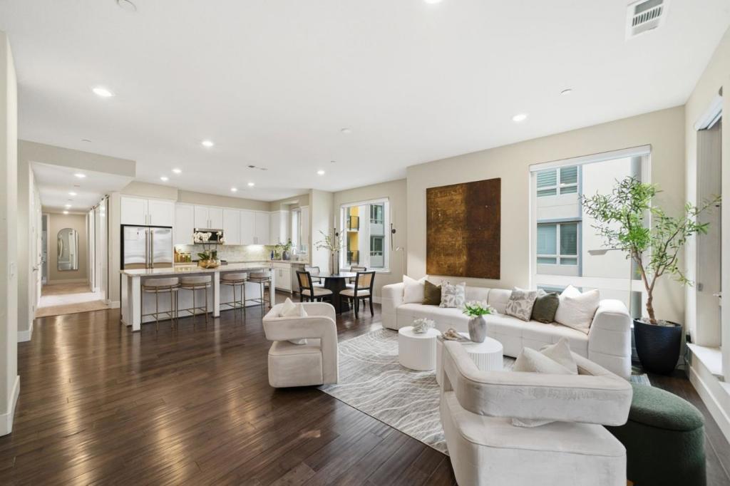 Photo of Listing #ML82033367