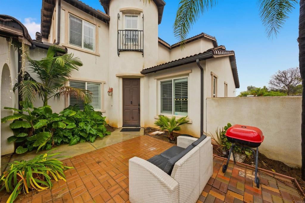 Photo of Listing #PTP2601165