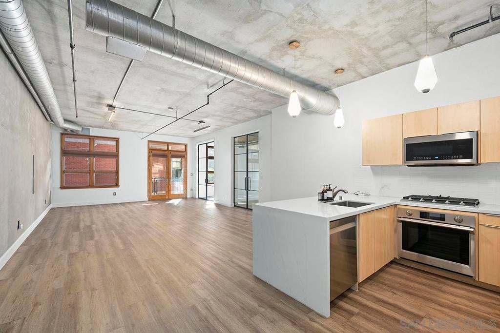 877 Island Avenue 312, San Diego