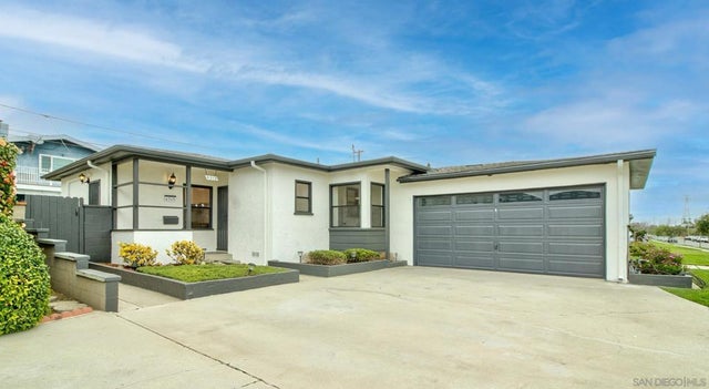 4315 W 177th St, Torrance