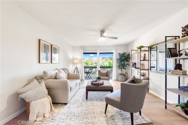 6600 6600 Warner # 10, Huntington Beach