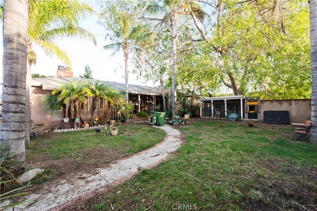 10354 Owensmouth, Chatsworth