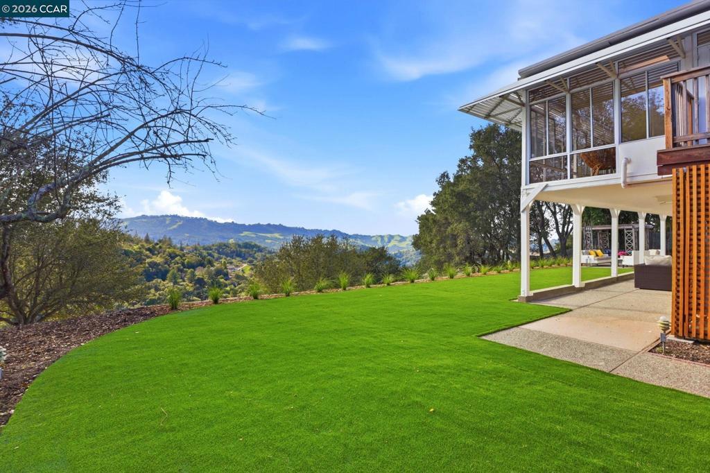 Photo of Listing #41124015