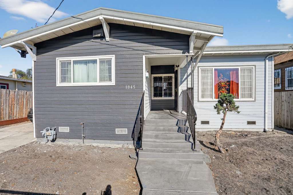 1045 1045 72nd Avenue, Oakland