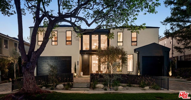 565 Toyopa Drive, Pacific Palisades