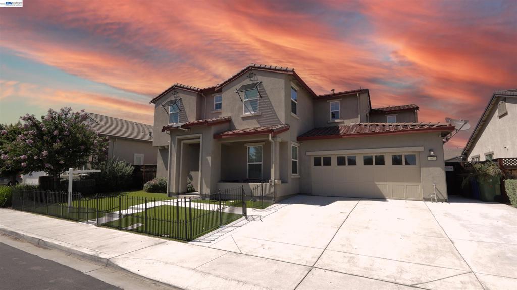 Photo of Listing #41124037