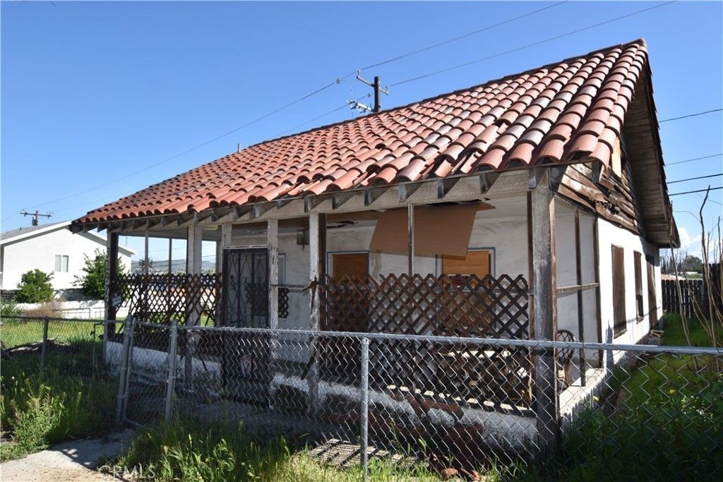 32976 Oleander, Lake Elsinore