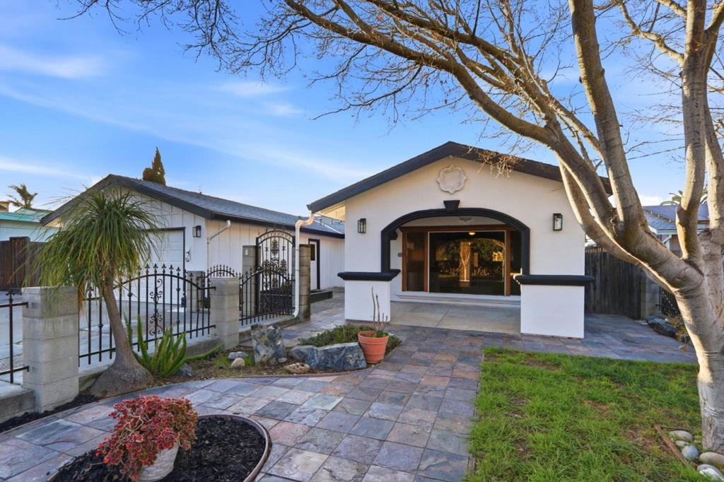 Photo of Listing #ML82034990