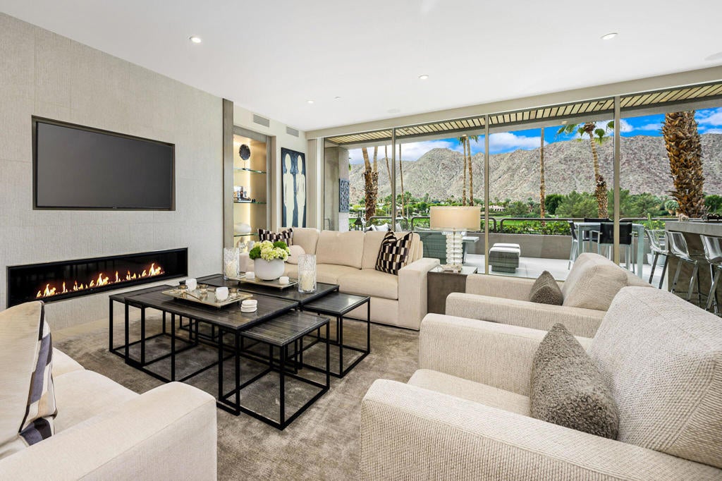 47111 Vintage Drive E # 205, Indian Wells