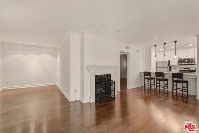 141 S Clark Drive # 225, Los Angeles