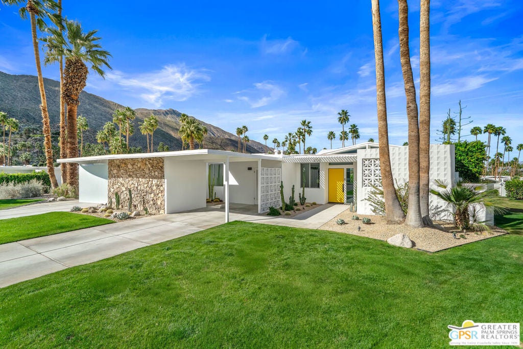 456 E Alto, Palm Springs