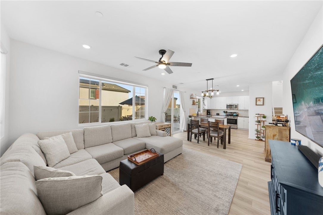 Photo of Listing #OC26034449