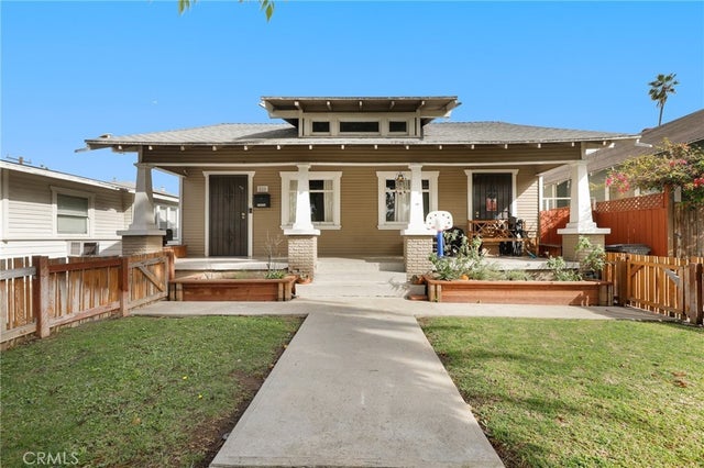 820 Temple Avenue, Long Beach