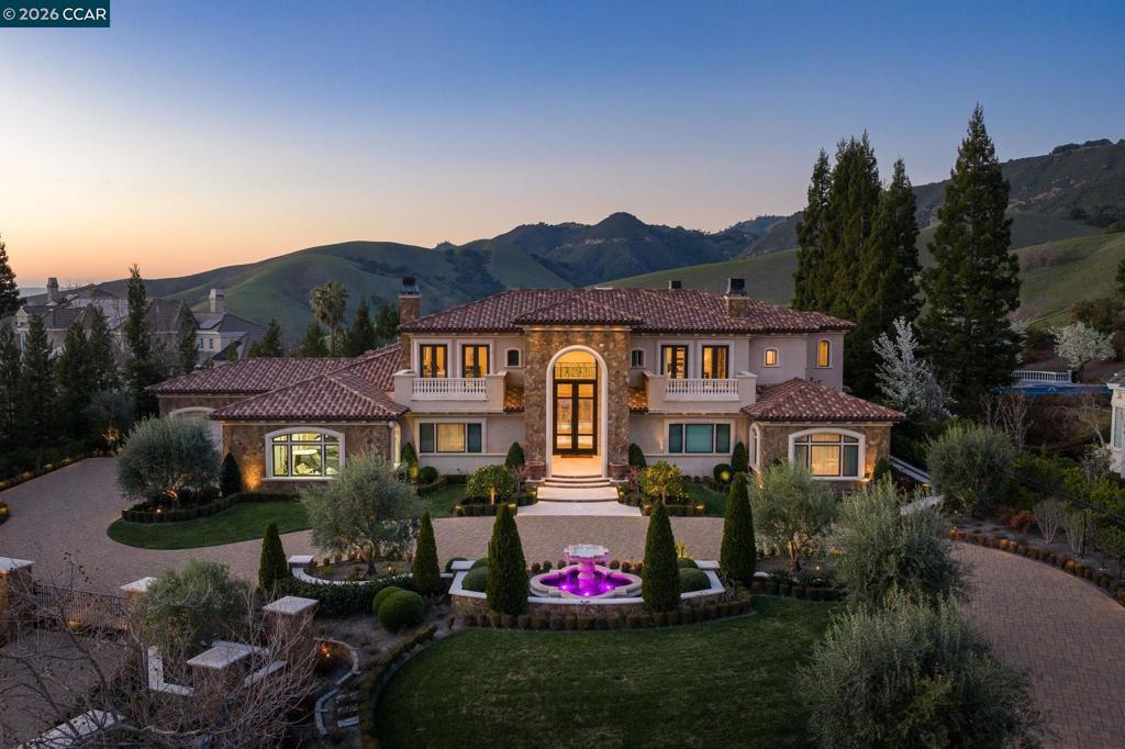 Photo of Listing #41124175