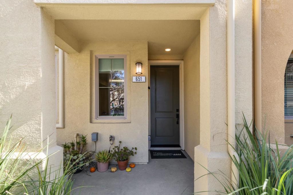 Photo of Listing #ML82035099