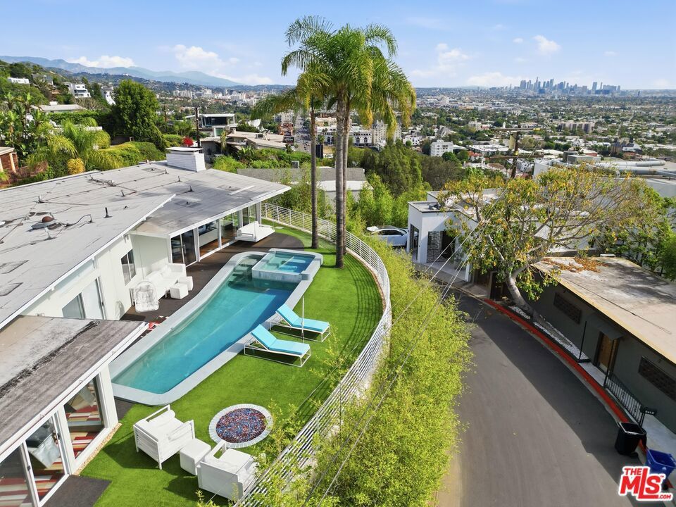 Photo of Listing #26644751