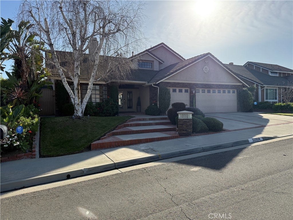 Photo of Listing #OC26033151