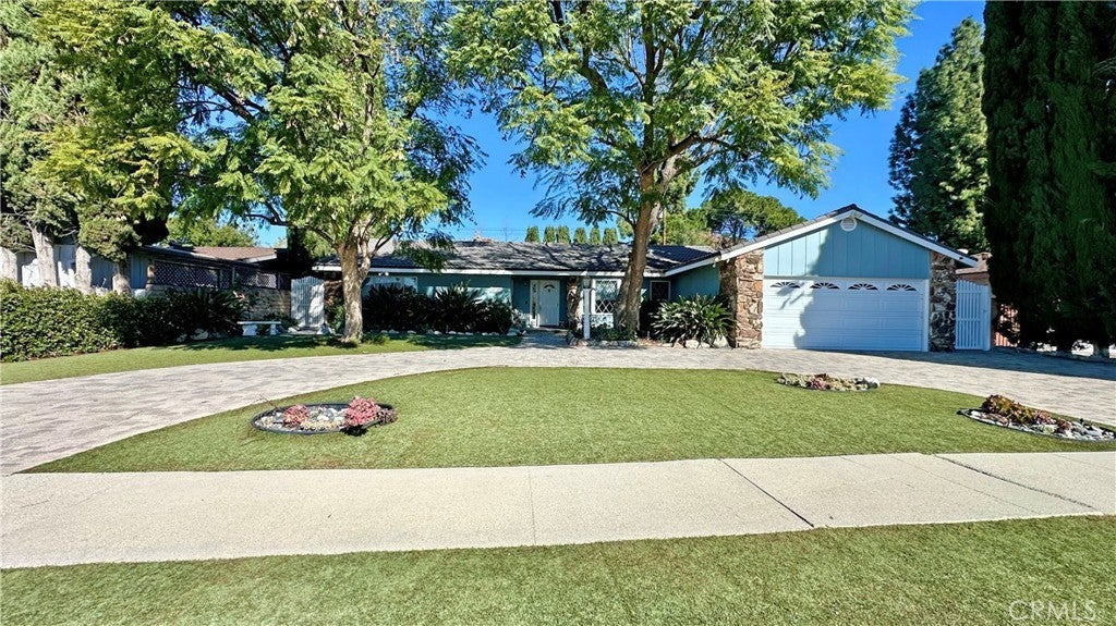 Photo of Listing #SR26034316