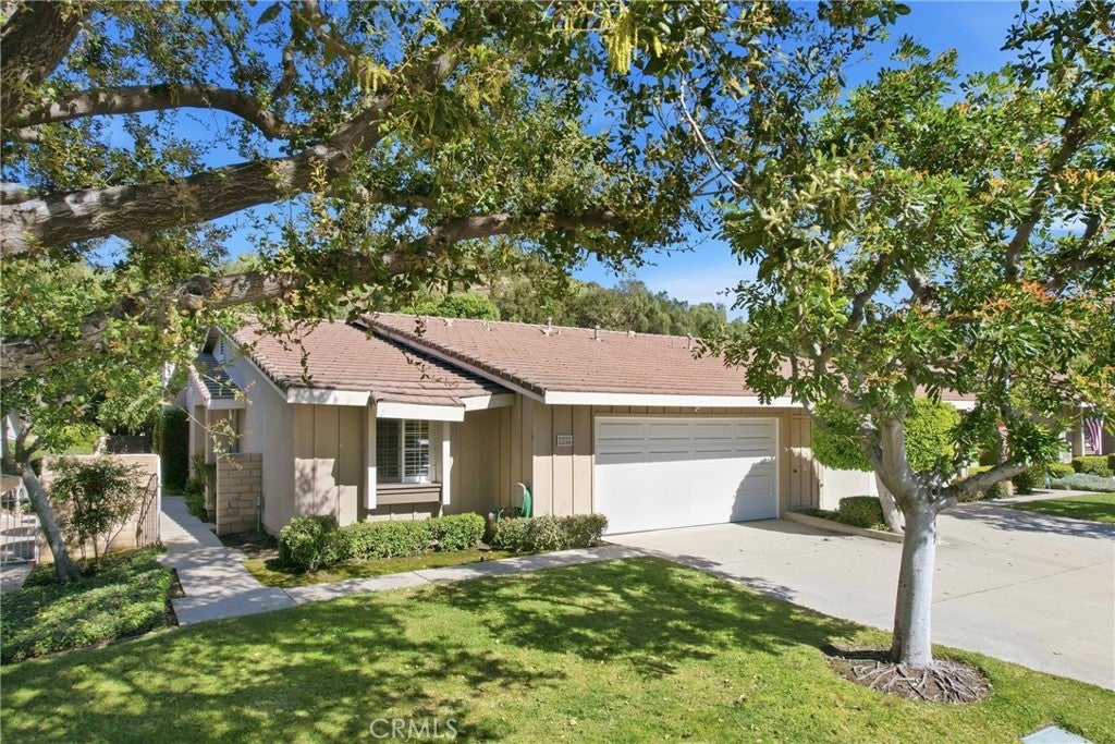 Photo of Listing #CV26035247