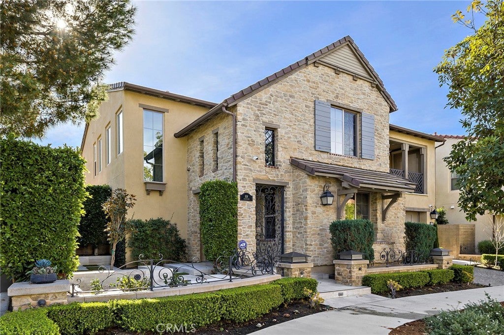 Photo of Listing #OC26034405