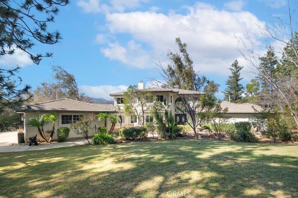 Photo of Listing #IV26034779