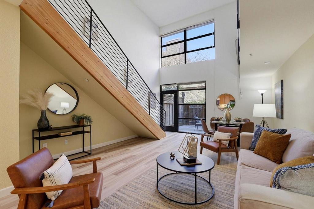 Photo of Listing #ML82033561