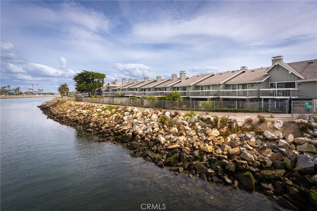 315 Spinnaker Way, Seal Beach