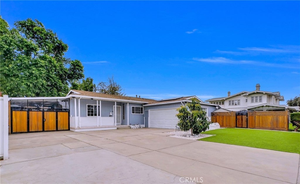 Photo of Listing #IG26026296